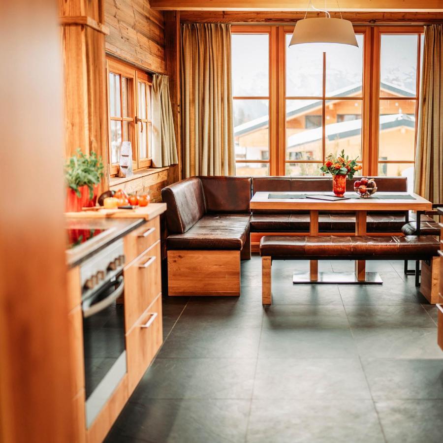 Im Weidach Superior Chalets ลอยทัช ภายนอก รูปภาพ