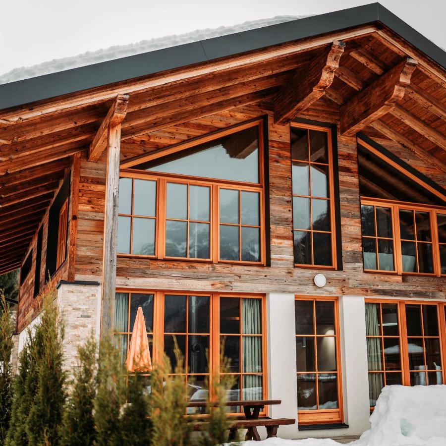 Im Weidach Superior Chalets ลอยทัช ภายนอก รูปภาพ