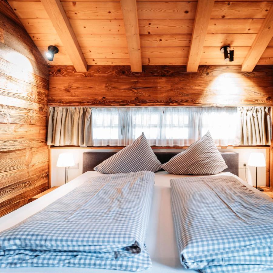 Im Weidach Superior Chalets ลอยทัช ภายนอก รูปภาพ