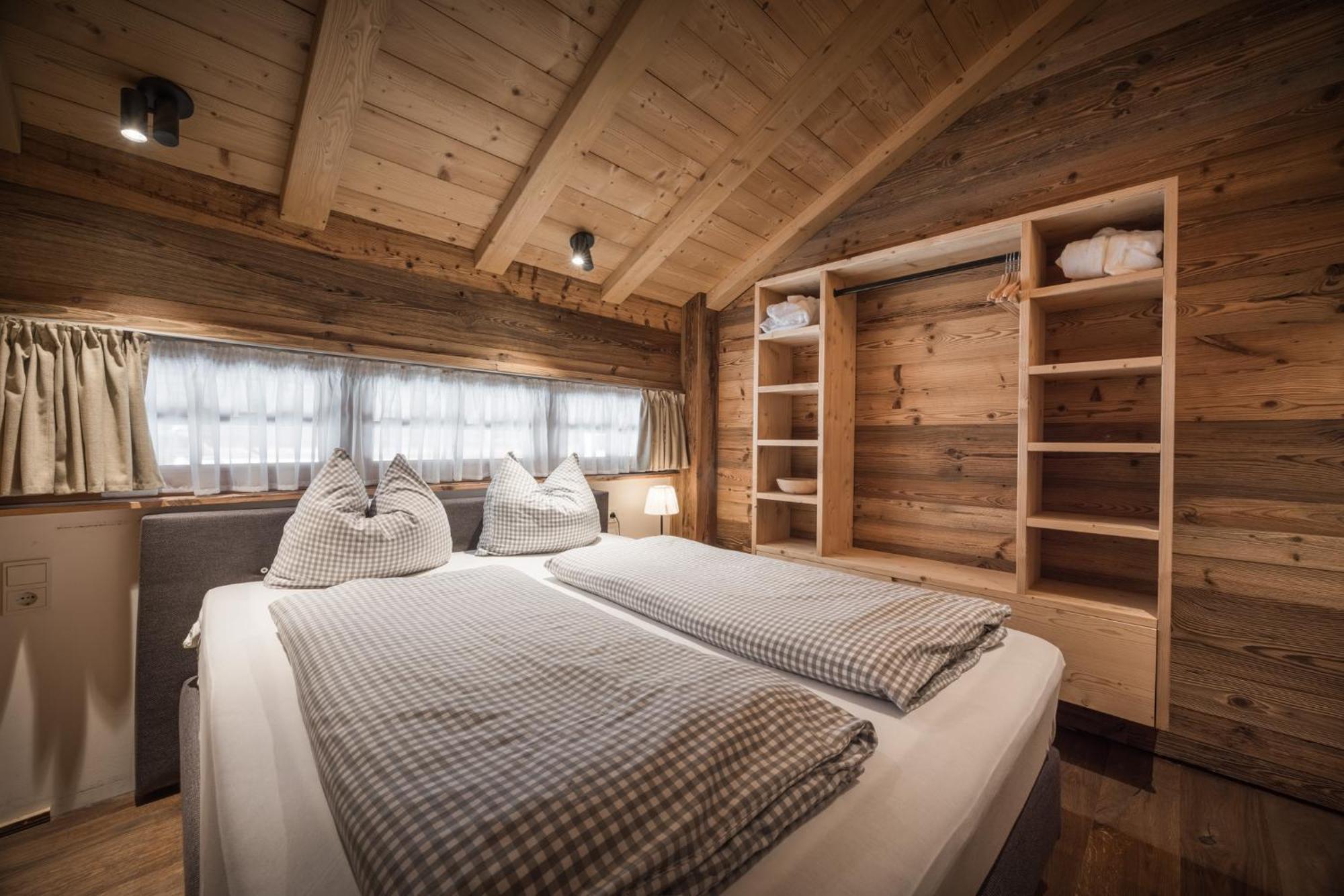 Im Weidach Superior Chalets ลอยทัช ภายนอก รูปภาพ