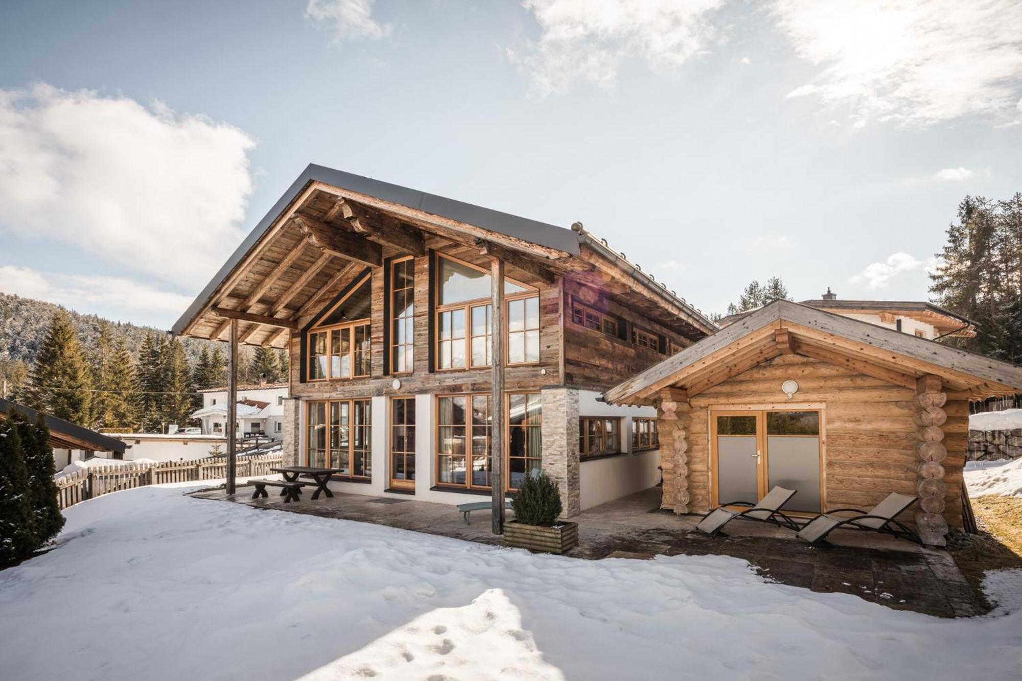 Im Weidach Superior Chalets ลอยทัช ภายนอก รูปภาพ