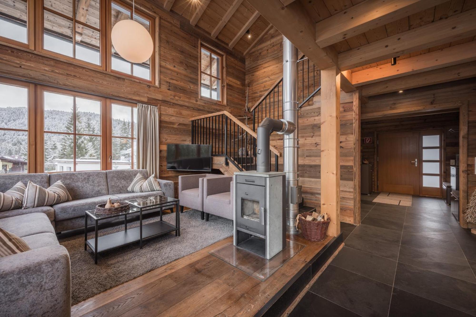 Im Weidach Superior Chalets ลอยทัช ภายนอก รูปภาพ